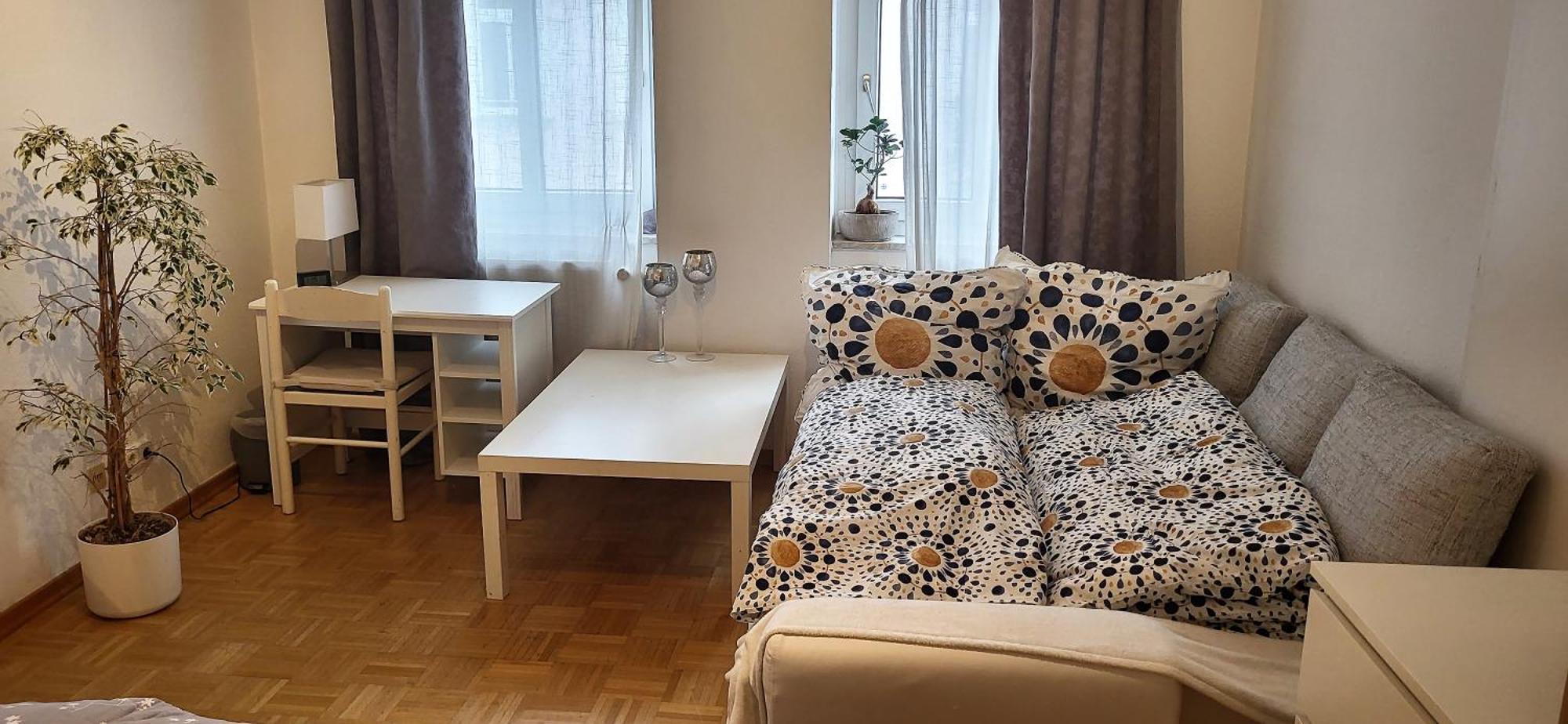 Von Privat, Grosses Zimmer Sehr Zentral In Bad Homburg Stadtmitte Bad Homburg vor der Höhe Exterior photo